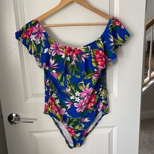 Kana Sol 1-piece swim suit